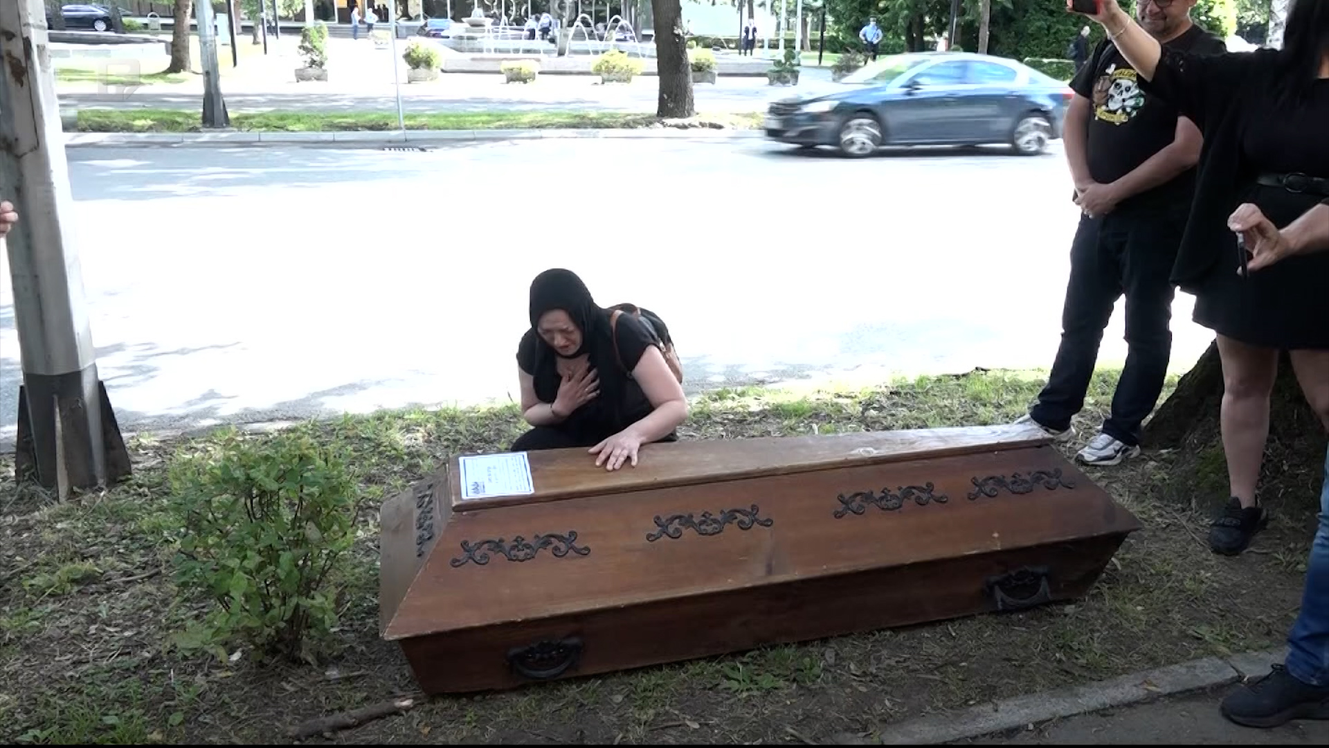 "Sahrana demokratije": NSRS se izjašnjava o rezoluciji o Srebrenici